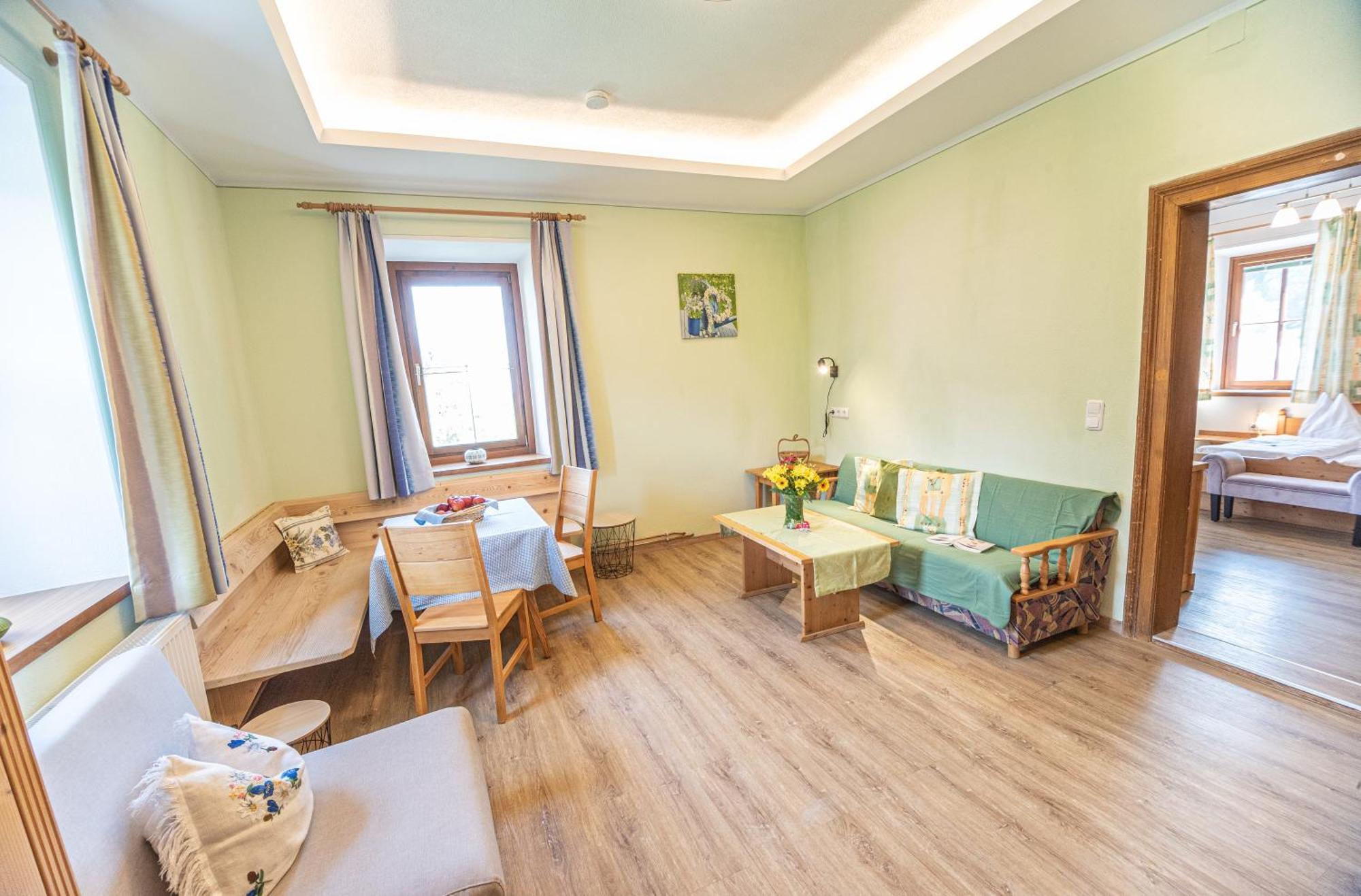 Hotel Gasthof Gribelehof Lienz Exterior foto
